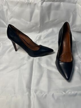 Christian Siriano for Payless Womens 8.5 Black Pointed Toe Stiletto Pumps Heels